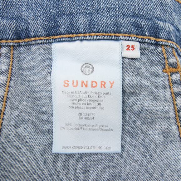 SUNDRY Denim Skirt Blue Mini Red Stars Button Front Casual Pleated A Line 25 - Picture 7 of 8